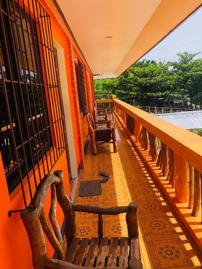 Edem Tourist Inn Malapascua Exterior foto